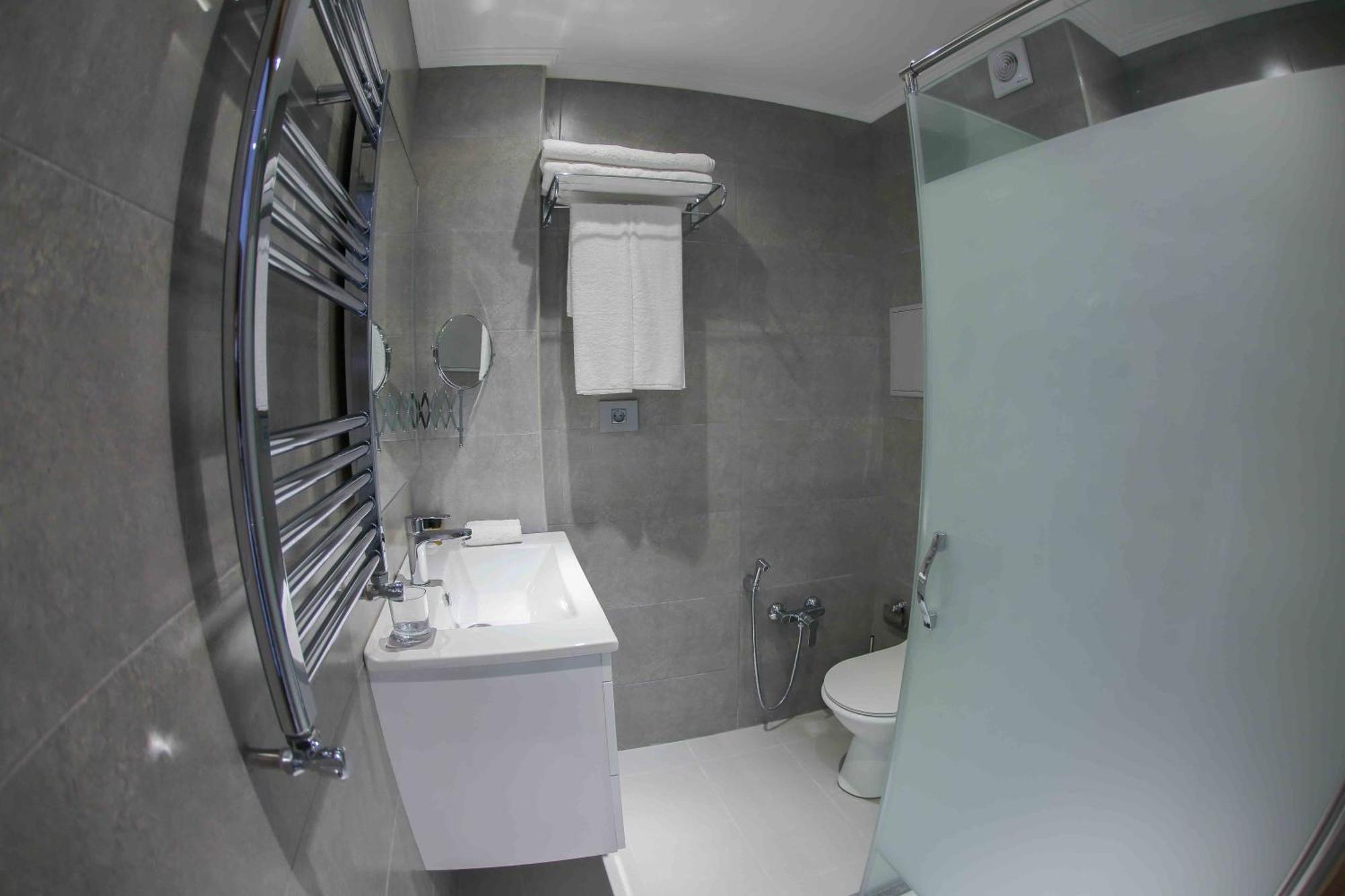 Yurd Hotel Qax Buitenkant foto